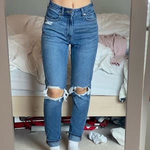 American Eagle Mom Jeans Size 00
